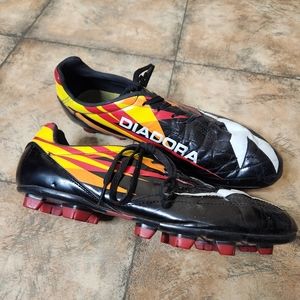 Men's size 13 diadora cleats